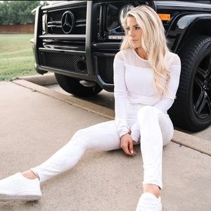 Buffbunny Knotty Long Sleeve Top in White
